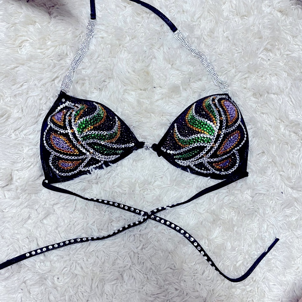 Brand New Figure Top Only